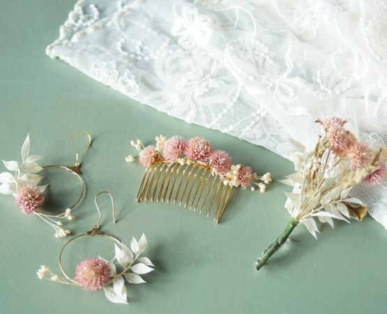 bridal accessories champetre floral comb romantic earrings and dried flowers