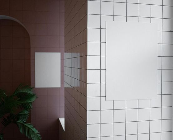 Salle de bain avec carrelage mural peint dans un style moderne.