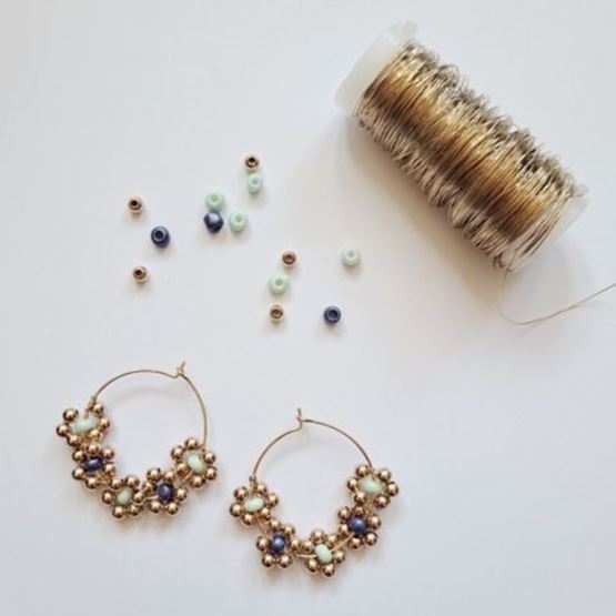 Bead flower hoop earrings