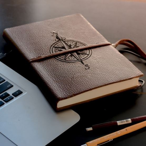 Carnet de voyage en cuir