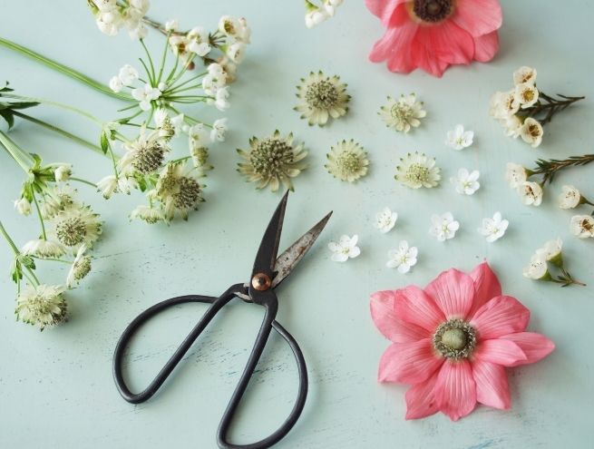 step diy wedding invitation composition flowers decoupage scissors pastel background creation