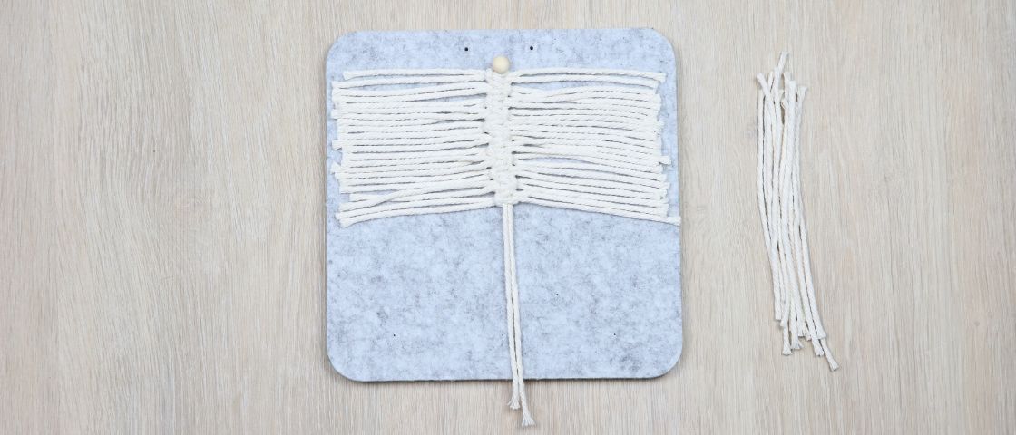 Step 8 of the macramé tutorial
